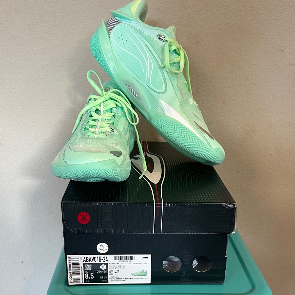 Way of Wade Mint Green Athletic Sneakers